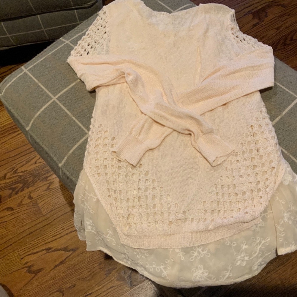 Ivory sweater - Picture 4 of 4